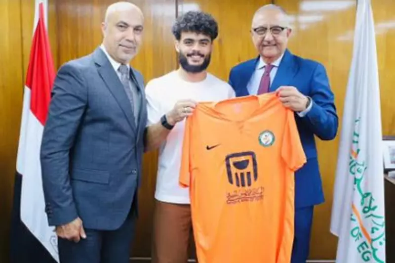 البنك الأهلي يعلن عن التعاقد مع مصطفى دويدار من إنبي البنك الأهلي يعلن عن التعاقد مع مصطفى دويدار من إنبي
