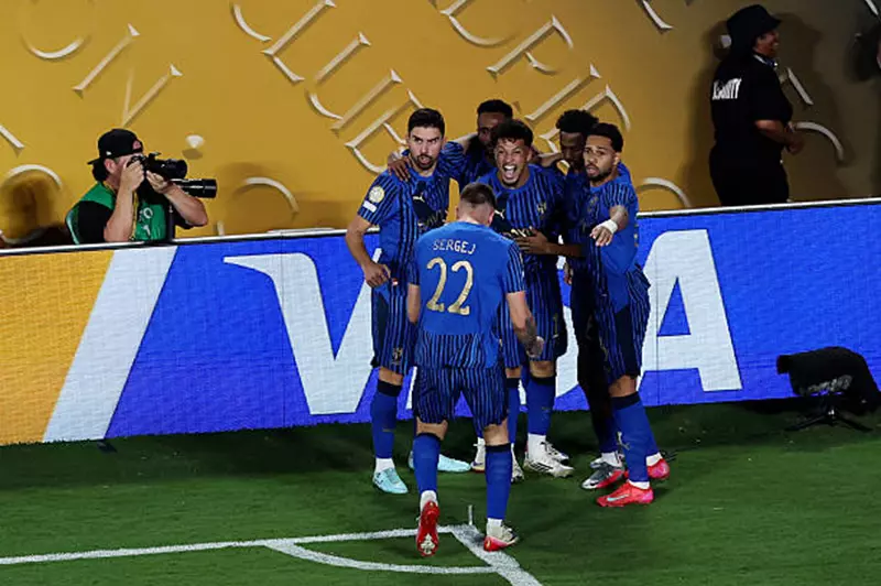 موعد والقنوات الناقلة لمباراة الهلال وفلومينينسي في إطار كأس العالم للأندية: كل ما تحتاج معرفته موعد والقنوات الناقلة لمباراة الهلال وفلومينينسي في إطار كأس العالم للأندية: كل ما تحتاج معرفته