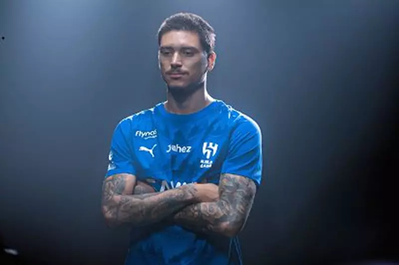 إنزاجي يترك نونيز خارج قائمة الهلال لمواجهة آراو السويسري الودية إنزاجي يترك نونيز خارج قائمة الهلال لمواجهة آراو السويسري الودية