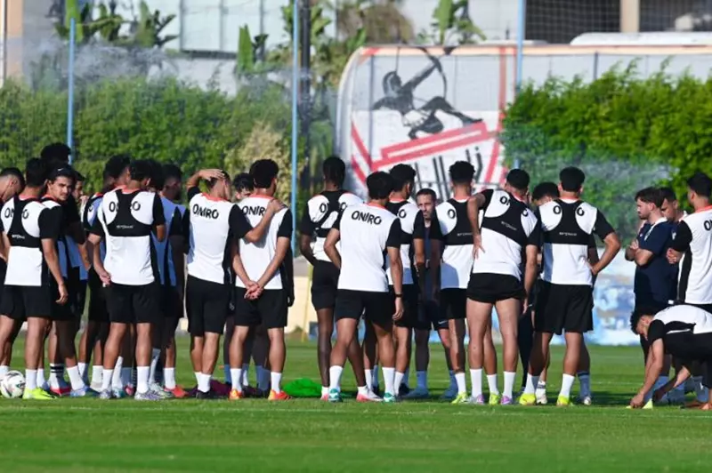 استبعاد بانزا من قائمة الزمالك لمباراة المقاولون العرب بسبب الإجهاد البدني استبعاد بانزا من قائمة الزمالك لمباراة المقاولون العرب بسبب الإجهاد البدني