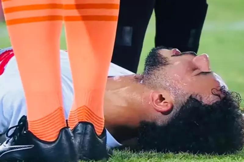 تفاصيل جديدة حول إصابة دونجا وتأثيرها على الزمالك تفاصيل جديدة حول إصابة دونجا وتأثيرها على الزمالك